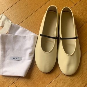 The row ballet flats